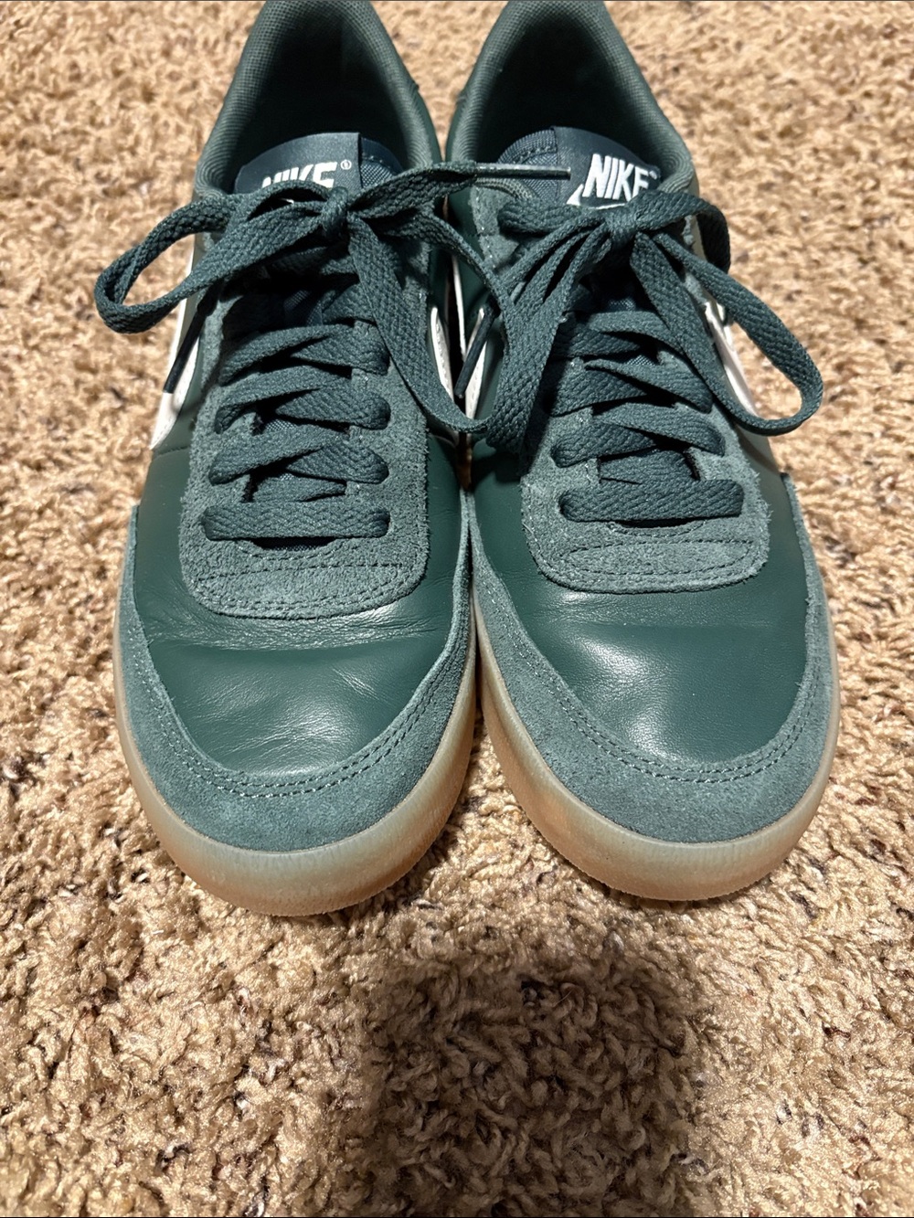 Nike Dark Green Low-Top Sneakers with Gum Sole